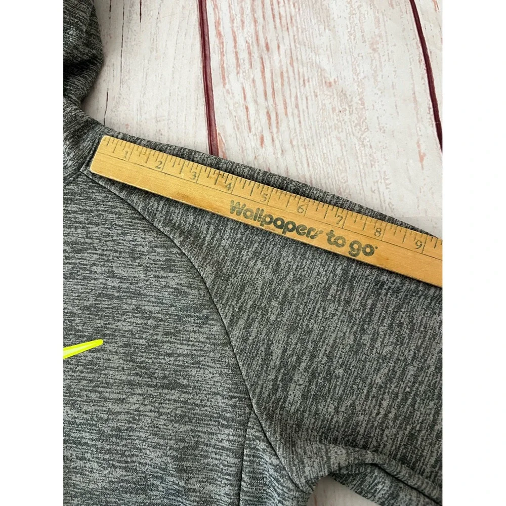 Nike 3 Brand Russell Wilson Kids XL Grey All Day Therma-FIT Hoodie Sweatshirt